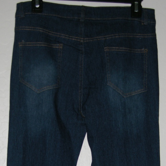 📦 Free Shipping! 📦   High Waist Distressed Denim Pencil Jeans - Picture 5 of 7